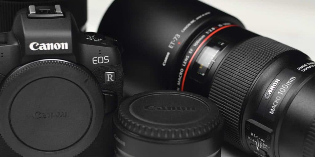 canon eos R with video lenses